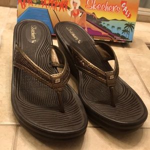 Skechers Bronze metallic sandal